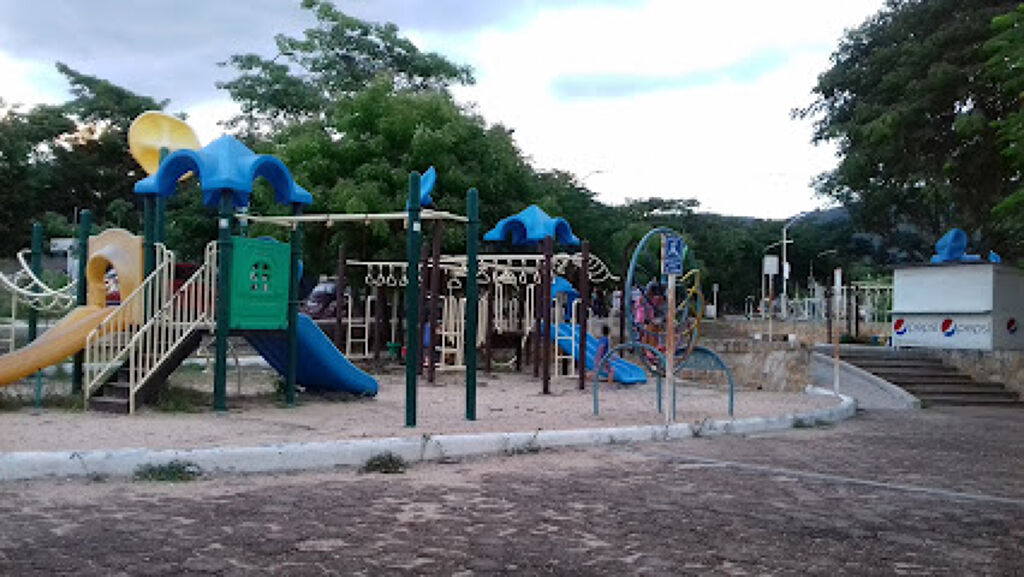 Parque Jardines del Pedregal-0