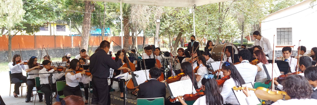 Galería de Arte "Casa de las Bombas"-0