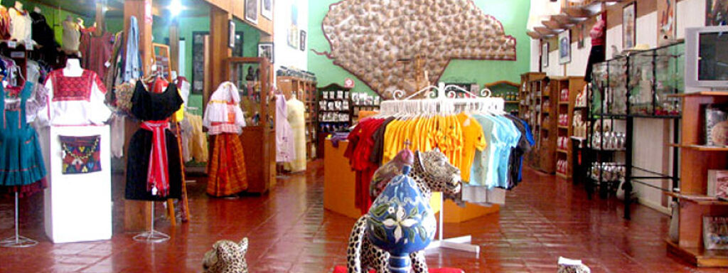 Casa de las Artesanías-0