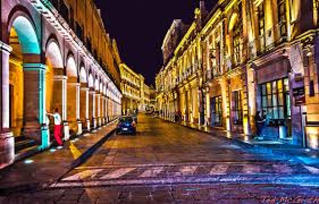 Avenida Hidalgo-1
