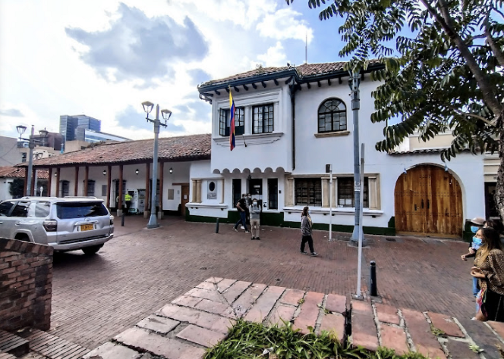 Casa de la Alcaldía de Usaquén-1