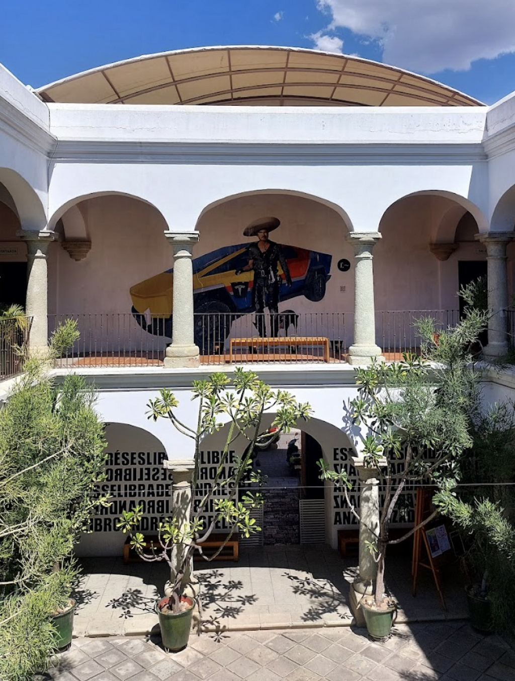 Casa de la Ciudad-4