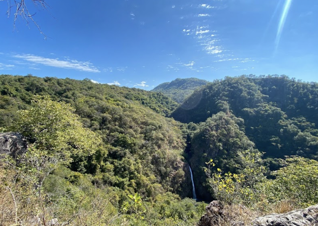 Cascada el Cora en San Blas-2