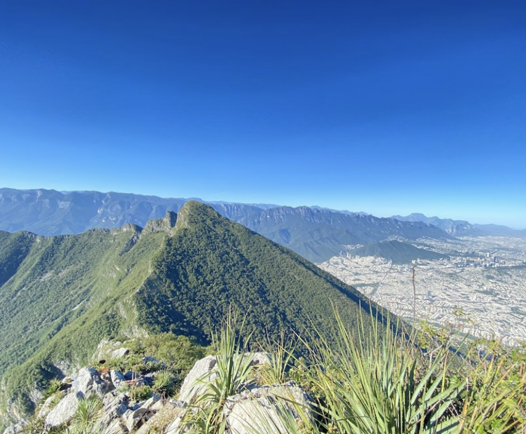 Cerro de la Silla-2