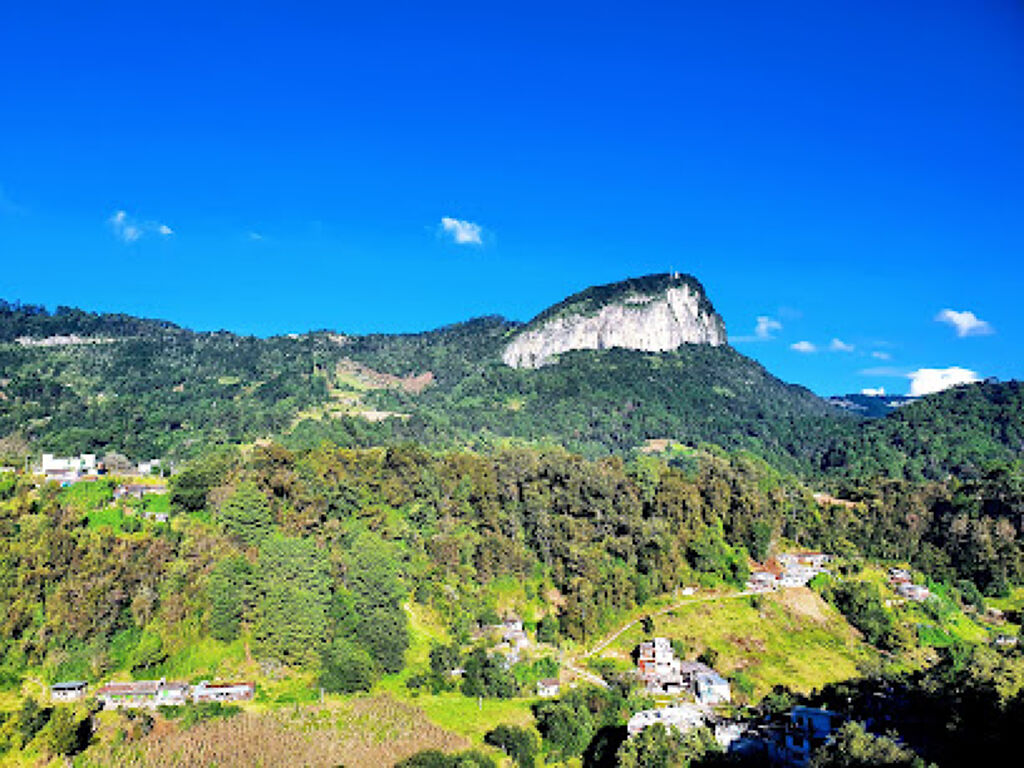 Cerro Cabezón-0