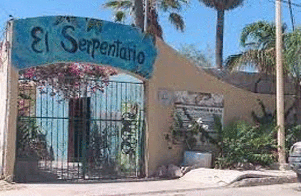 Serpentario de la Paz-0