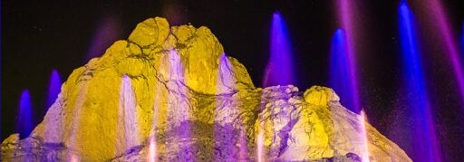 Conoce Peña de Bernal de noche-0