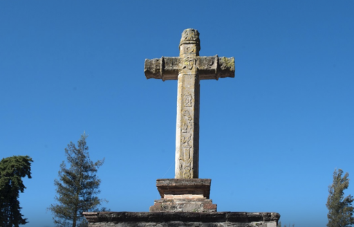 Cruz de Dendho-0