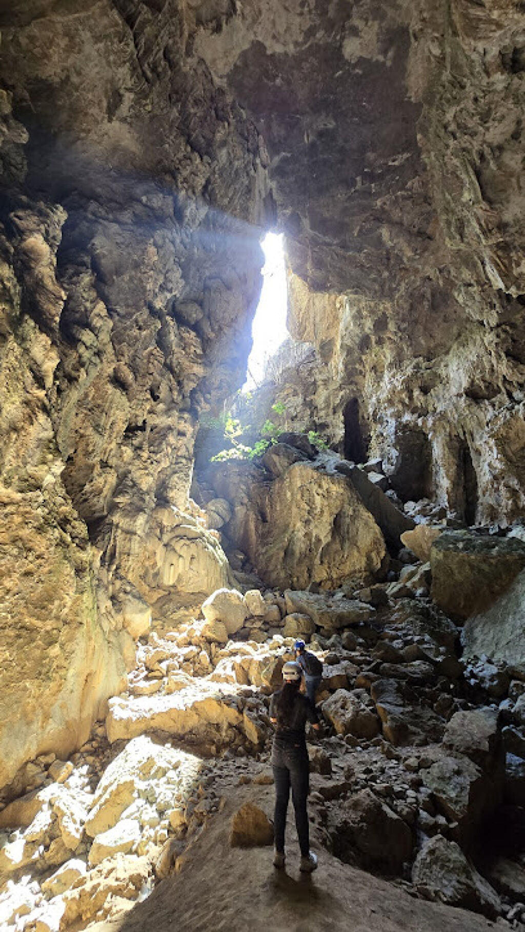 Cueva de los Riscos-2