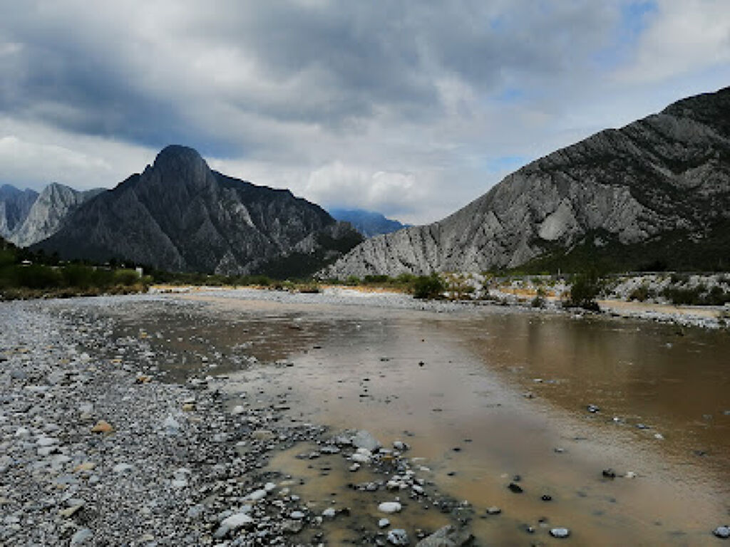 Cañón de La Huasteca-2
