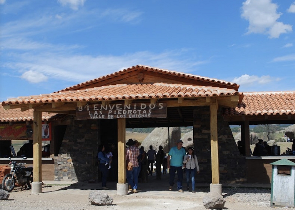 El Valle de los Enigmas-2