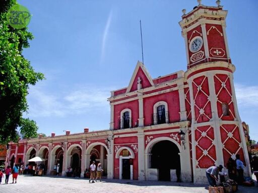 El Castillo-0