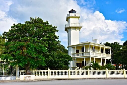 El Faro Antiguo de Isla Aguada-0
