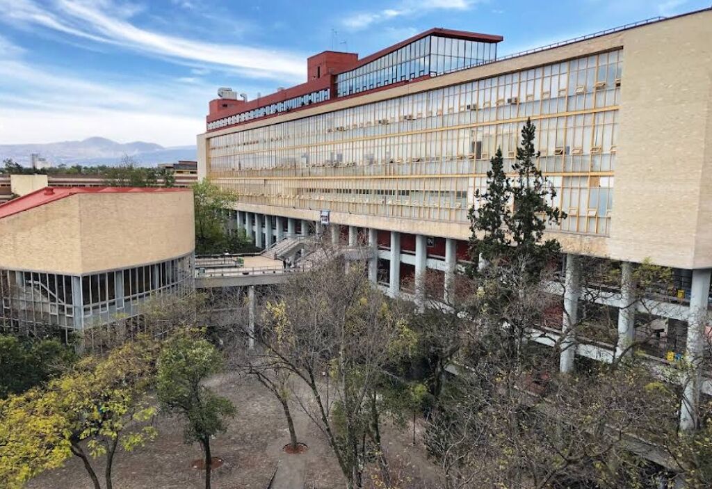 Edificio C - Facultad de Medicina-0