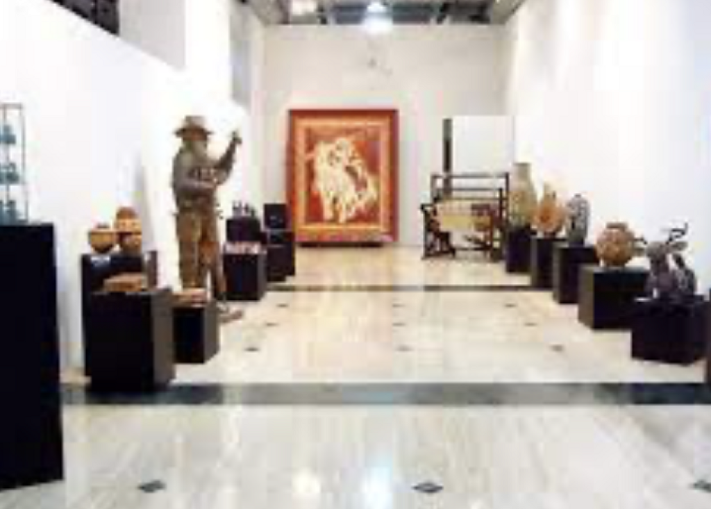 Galería de Juristas y Legisladores Jaliscienses y Museo de Sitio-1