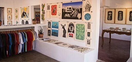 Galería de Arte La Sonrisa de la Muerte-0