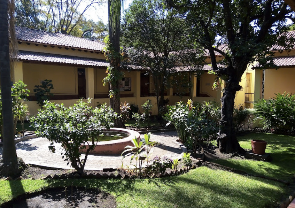 Jardín Etnobotánico y Museo de Medicina Tradicional Herbolaria-1