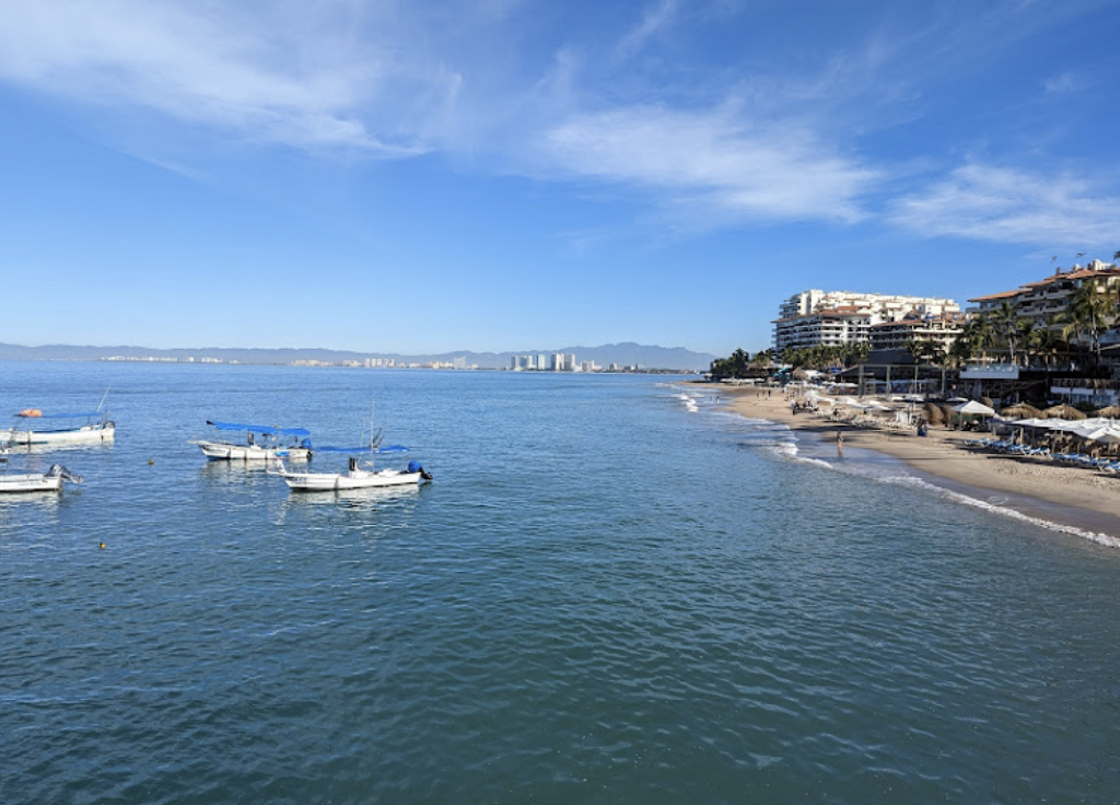 Muelle de Playa Los Muertos-1