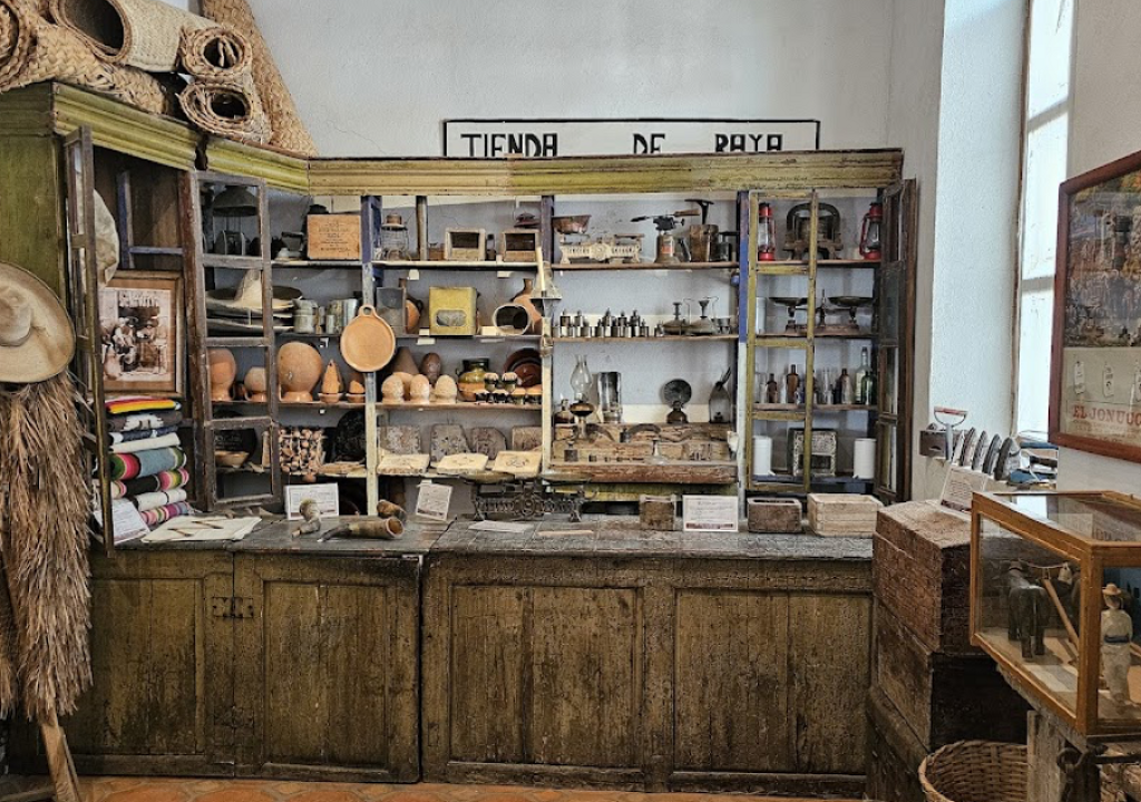 Museo Comunitario  IV Centenario-2
