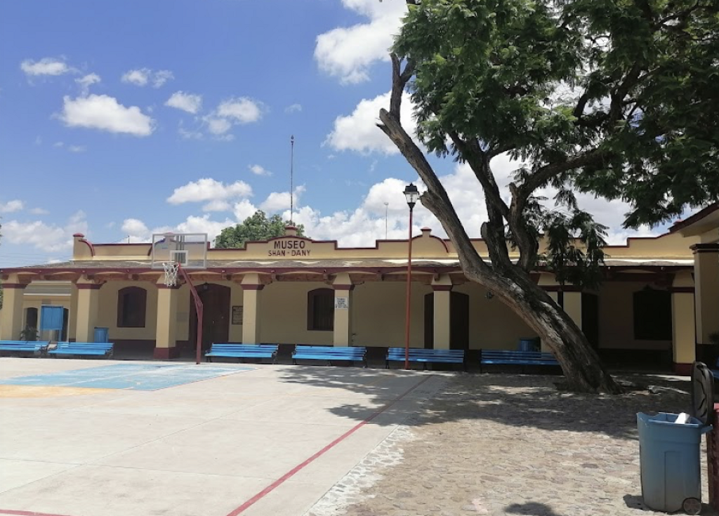 Museo Comunitario Shan Dany (Bajo el cerro)-1