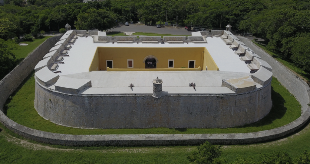 Museo de Arqueología Maya. Fuerte de San Miguel-1