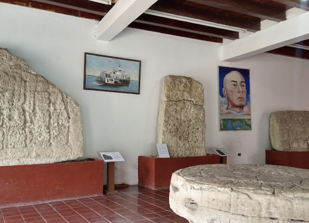 Museo de Balancán Dr. José Gómez Panaco-1
