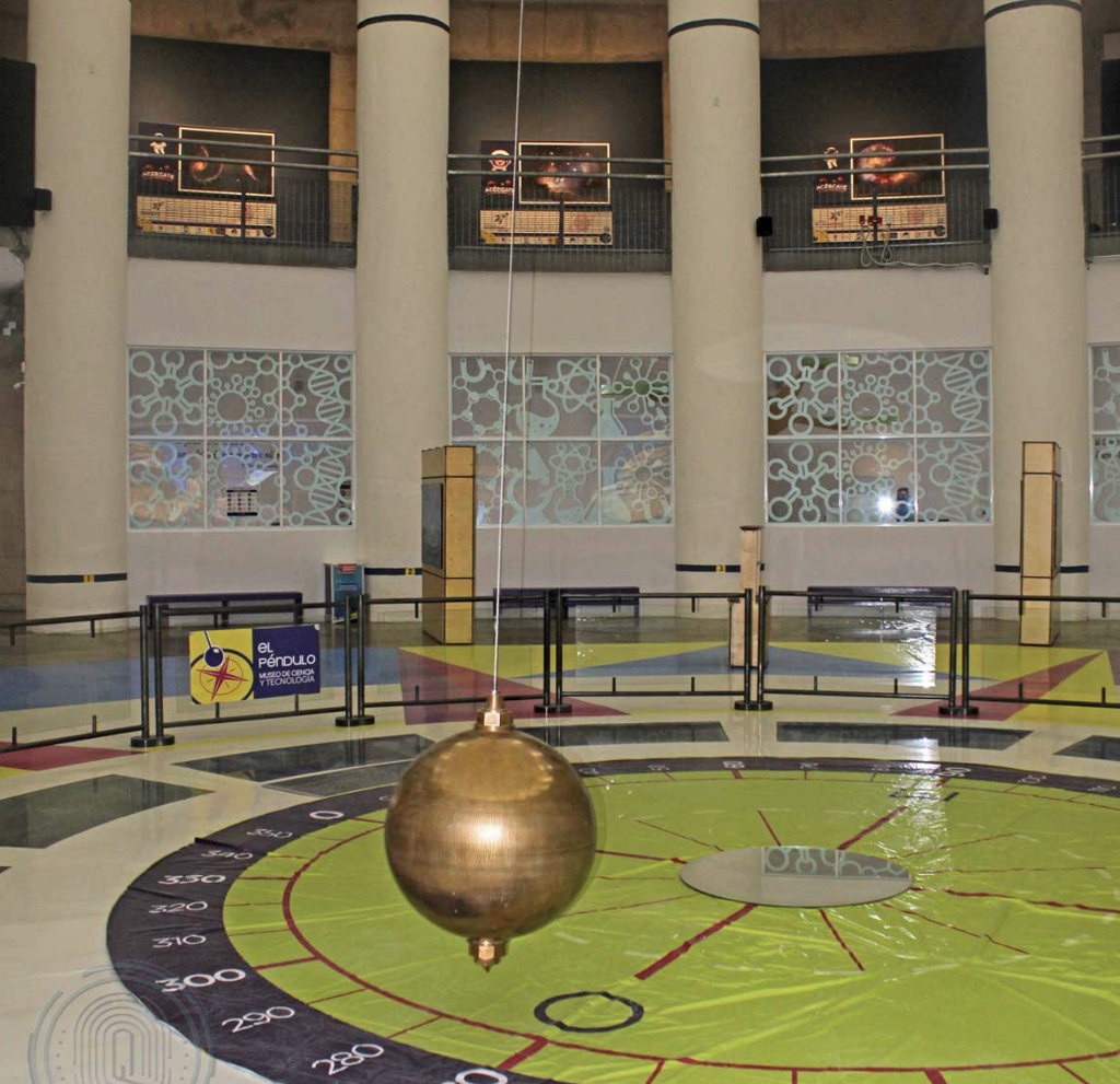 Museo de Ciencia el Péndulo de Foucault- Concyteq-0