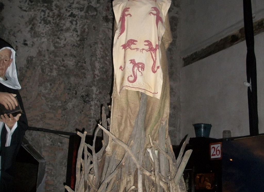 Museo de la Inquisición procesos y torturas-0
