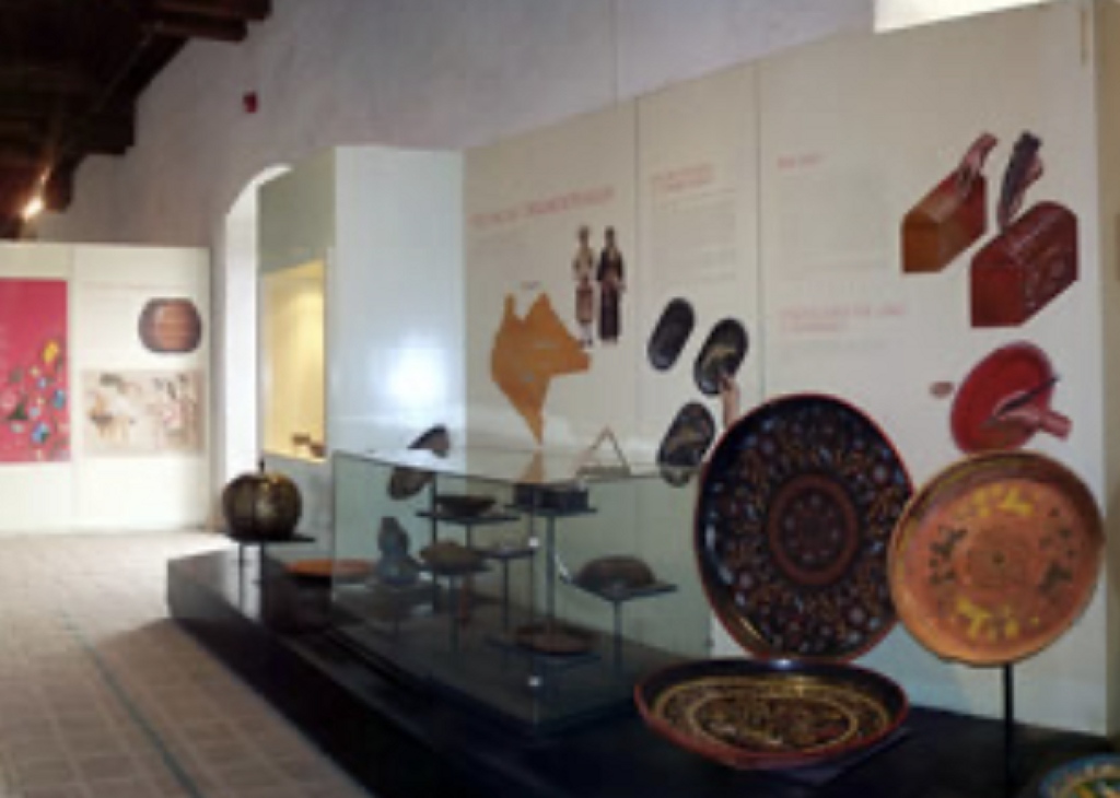 Museo de la Laca Armando Duvalier-1