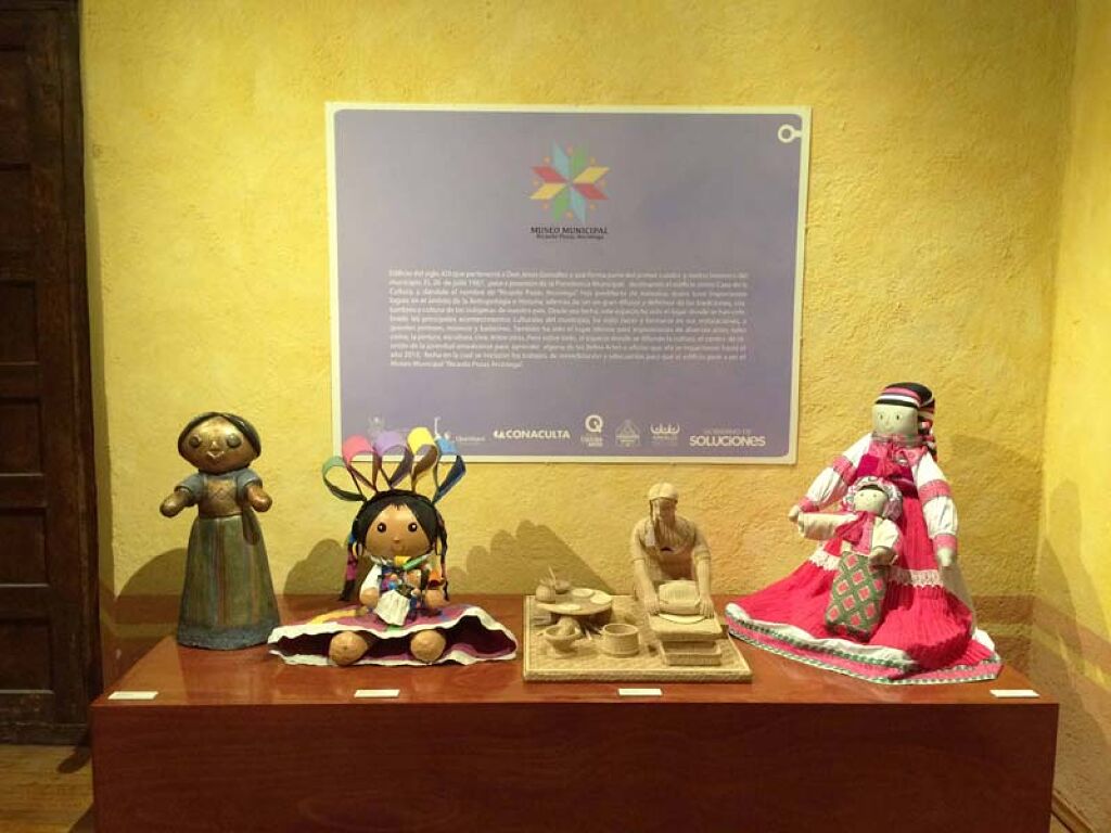 Museo de la Muñeca Artesanal-2