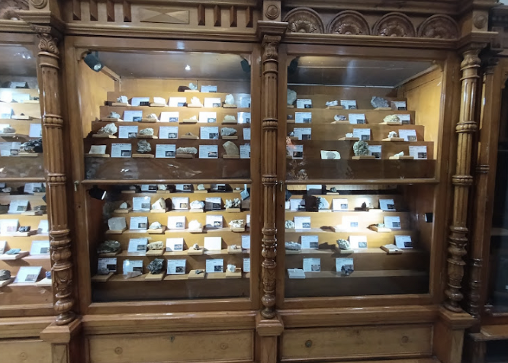 Museo de Mineralogía de la Universidad Autónoma del Estado de Hidalgo-1