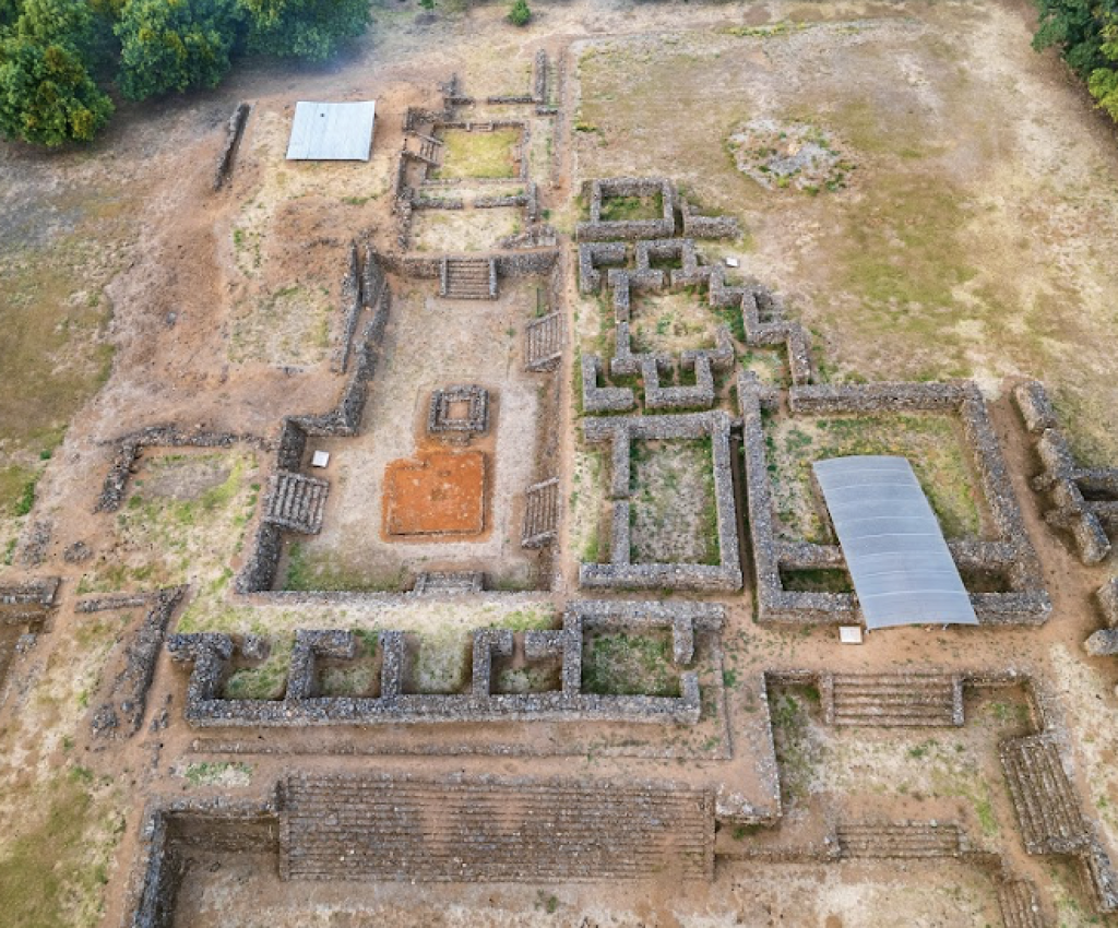 Museo de Sitio de la Zona Arqueológica de Tingambato-2