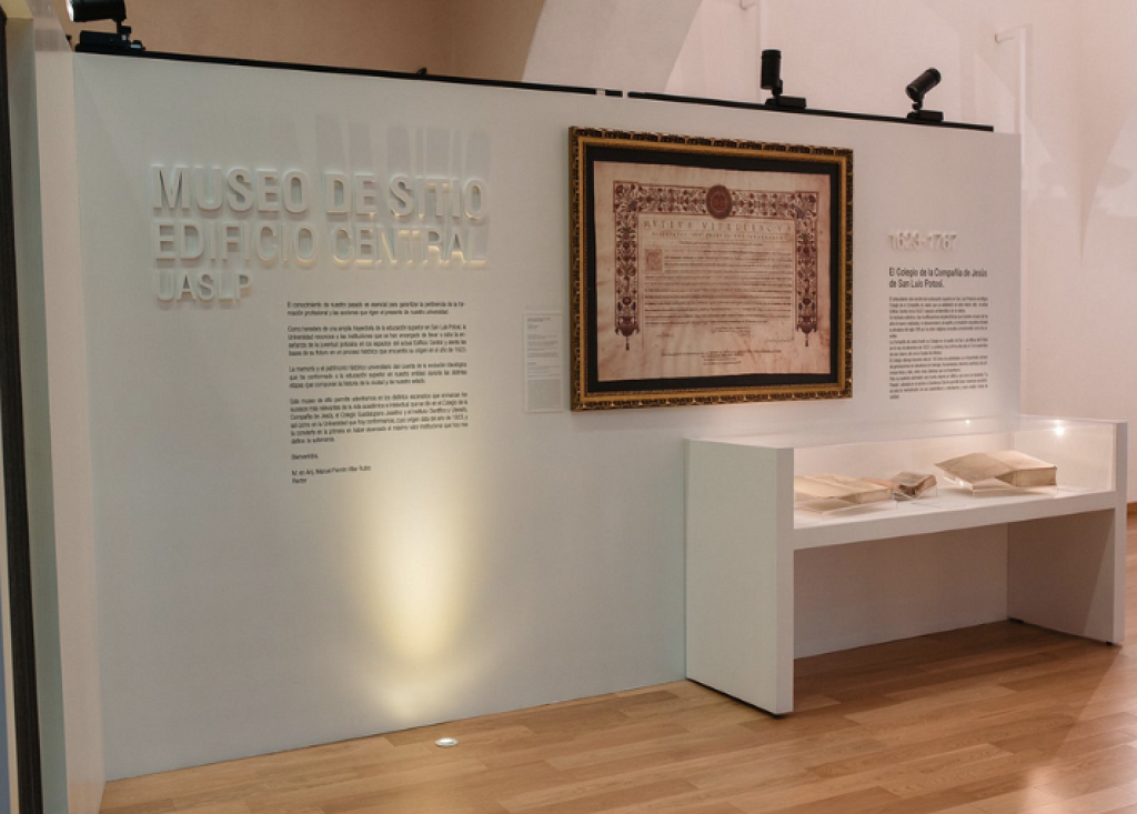 Museo de Sitio del Edificio Central UASLP-0