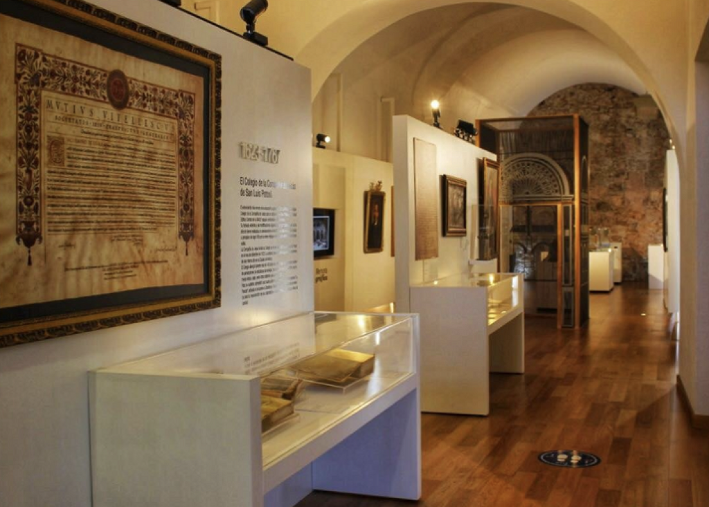 Museo de Sitio del Edificio Central UASLP-1