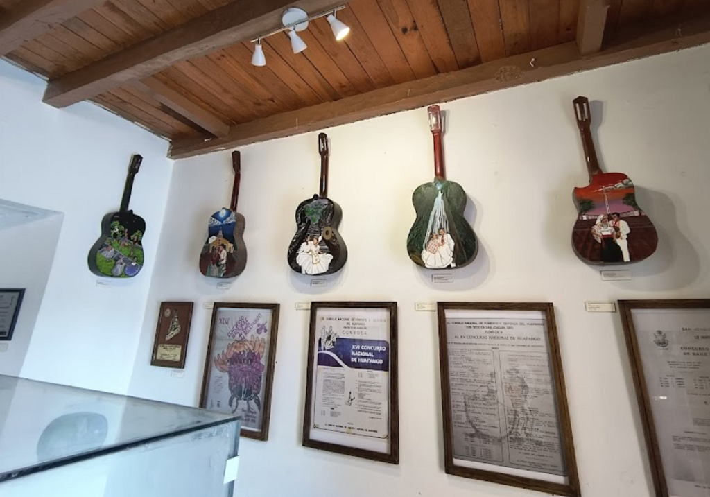 Museo del Huapango de San Joaquín-2