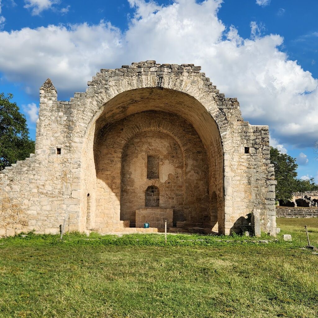Museo del Pueblo Maya de Dzibilchaltún-0