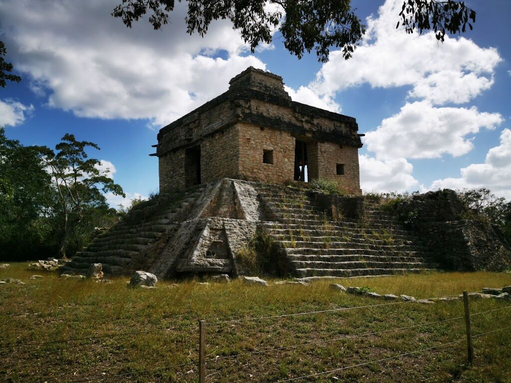 Museo del Pueblo Maya de Dzibilchaltún-1