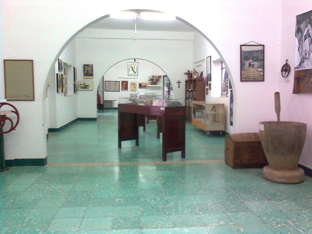 Museo Dr. José Benigno Zilli Manica-0