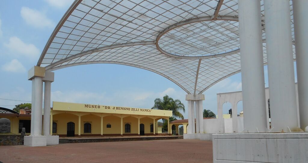 Museo Dr. José Benigno Zilli Manica-1