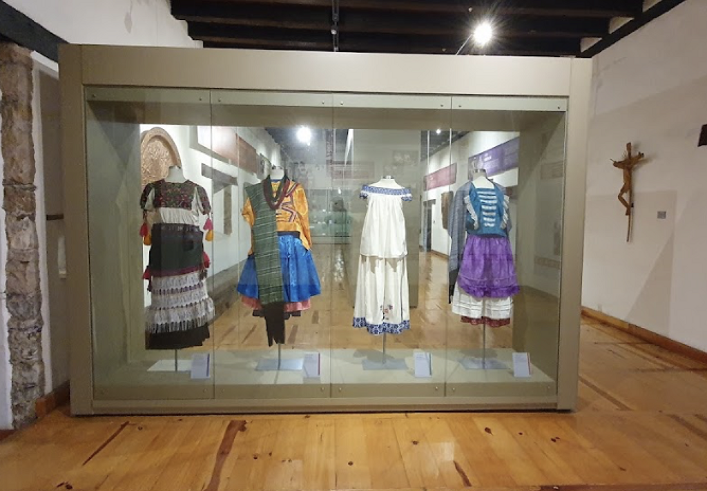 Museo Indígena Huatapera-1