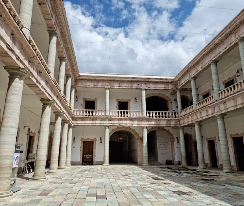 Museo Regional de Guanajuato Alhóndiga de Granaditas-0