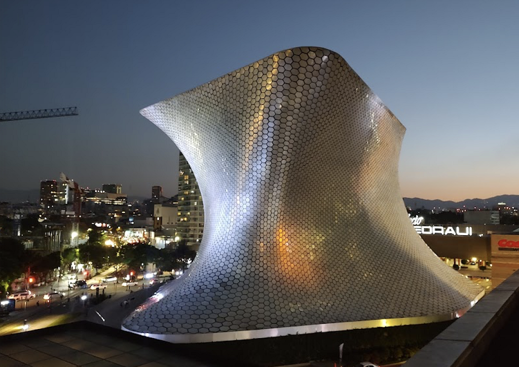 Museo Soumaya, Plaza Carso-3