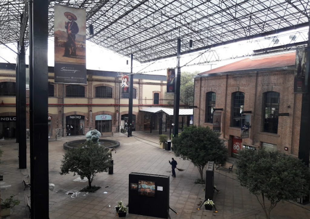 Museo Soumaya, Plaza Loreto-0