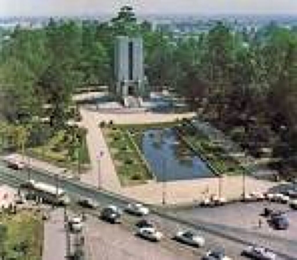 Parque de la Bombilla-1