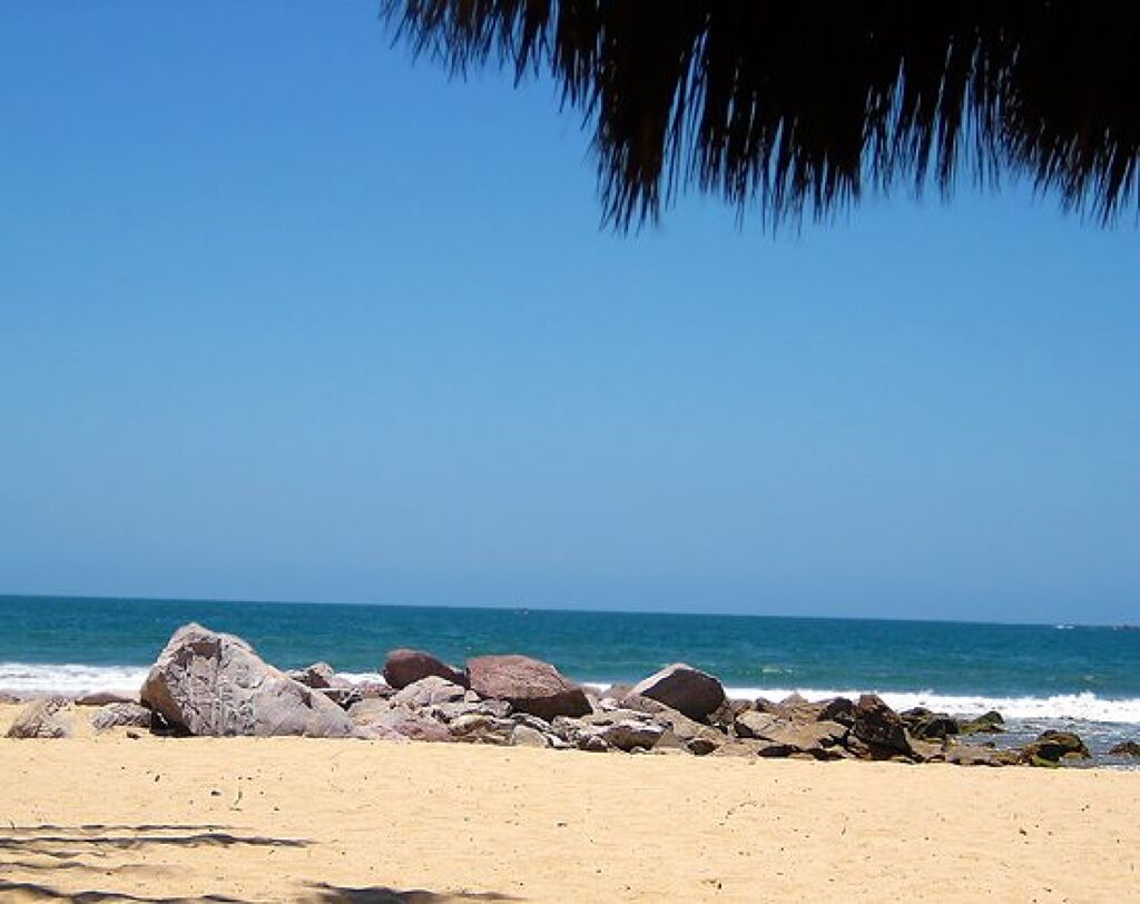 Playa Las Arenitas -0
