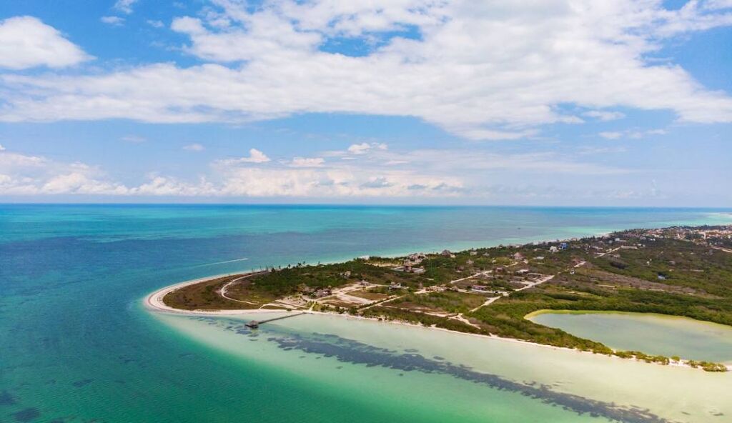 Playa Punta Cocos-1