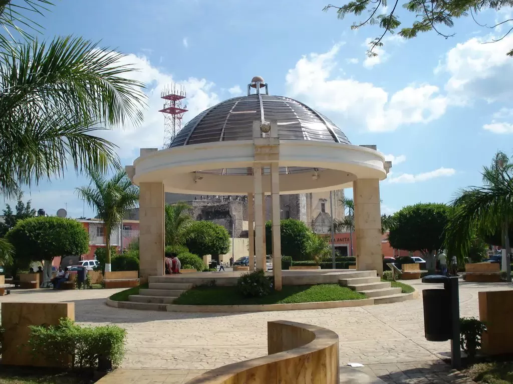 Plaza central de Motul-2