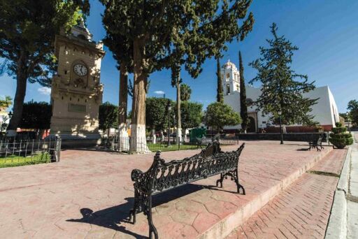 Plaza del Beso-0