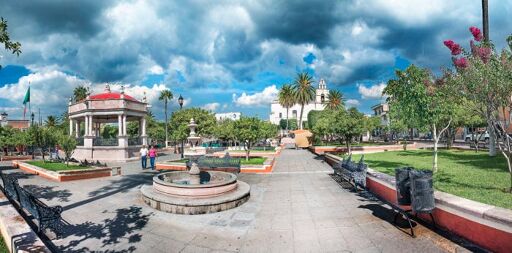 Plaza Principal de Calvillo-0