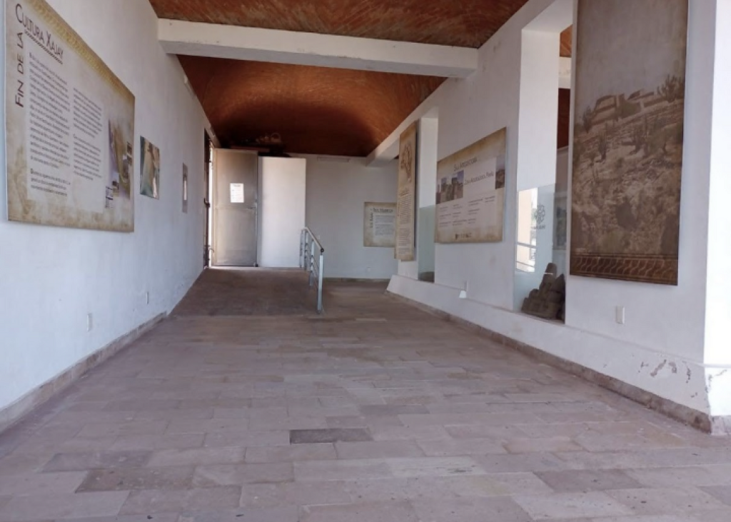 Sala Introductoria de la Zona Arqueológica de Pahñu-3